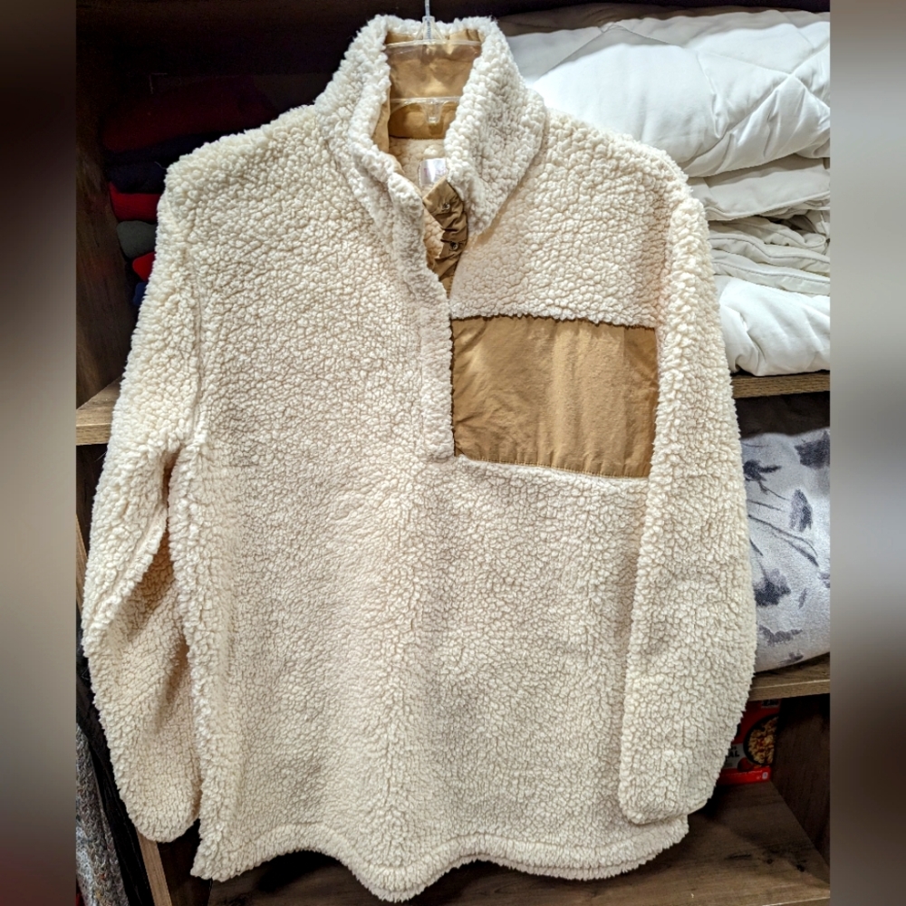 XL super soft Sherpa pullover